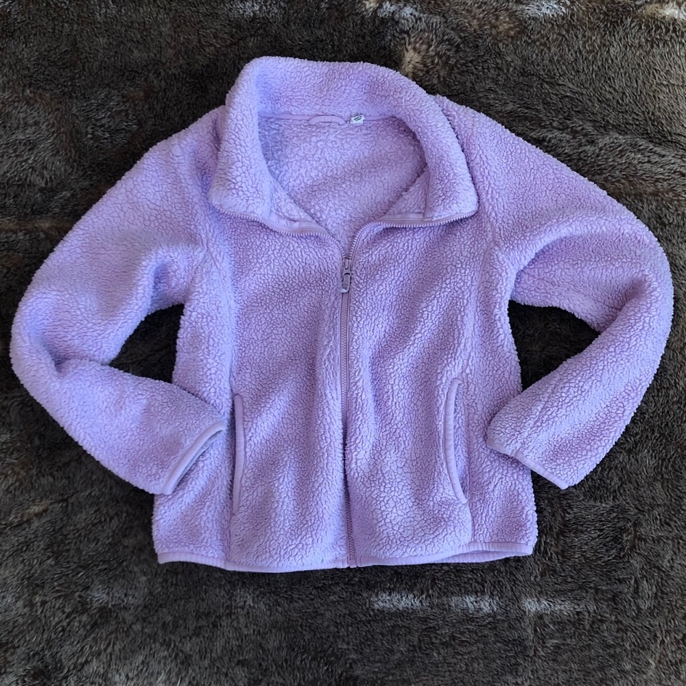 👧🏾 Fleece Jacket